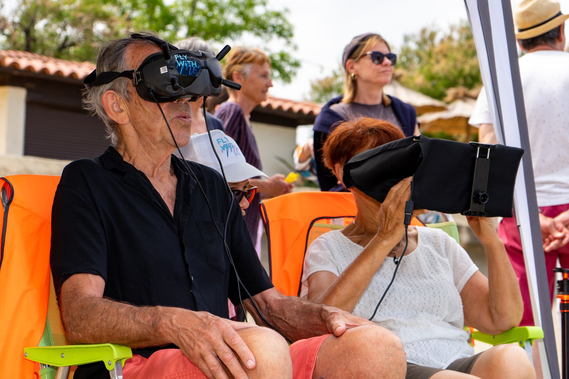 personnes en immersion drone avec fly with me france